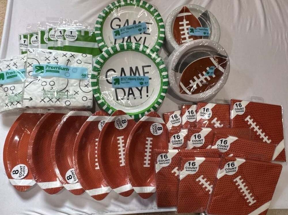 up&up Football Party Supplies Kit , Green and Brown
876